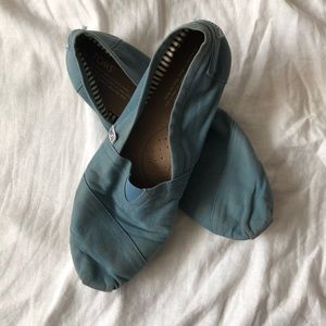 Toms Denim Slip-ons